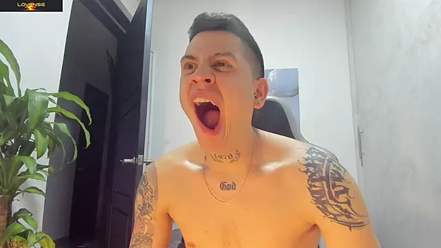 Yeiko Romero  online show from September 29, 9:58 am