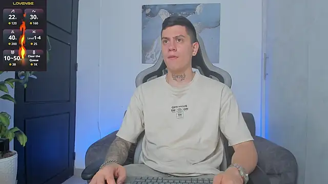 Yeiko Romero  online show from October 8, 2:25 pm