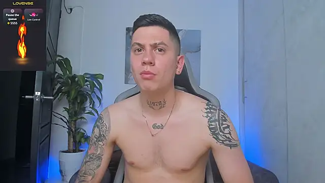 Yeiko Romero  online show from October 9, 8:01 am