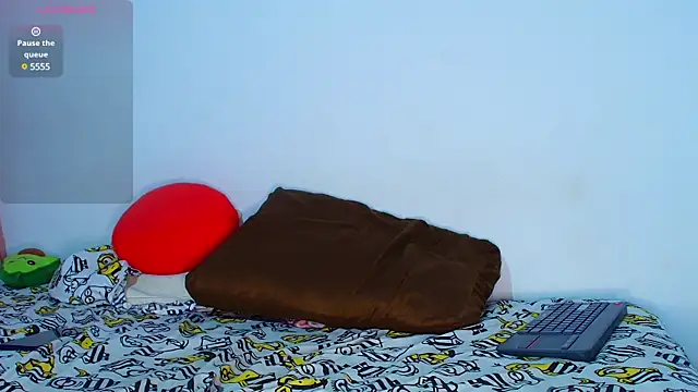 Thomass00 online show from December 18, 3:37 am