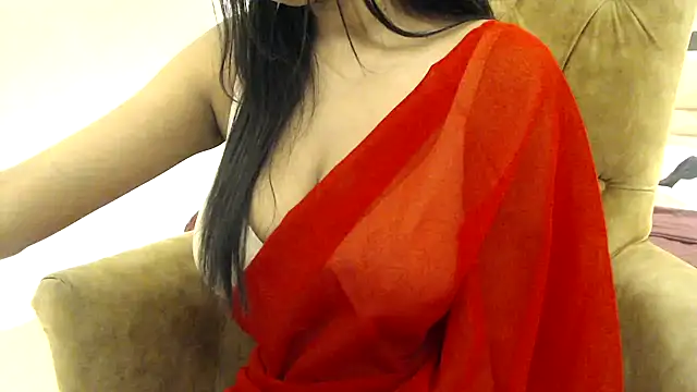 Snapshot of chhui_mui chatting on December 9, 4:47 pm chhui mui online show from December 9, 4:47 pm