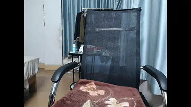 Snapshot of wujiaxing22 chatting on February 19, 6:21 pm wujiaxing22 online show from February 19, 6:21 pm