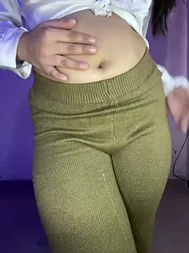 Snapshot of Kriti_02 chatting on December 13, 7:36 am Kriti 02 online show from December 13, 7:36 am