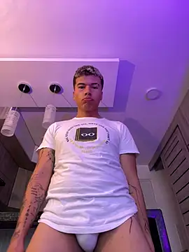 Logan smith1 online show from February 25, 10:29 pm