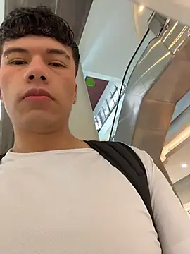 Logan smith1 online show from November 6, 7:26 pm