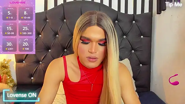 Snapshot of AllisonsweetZ chatting on January 14, 8:04 pm AllisonsweetZ online show from January 14, 8:04 pm