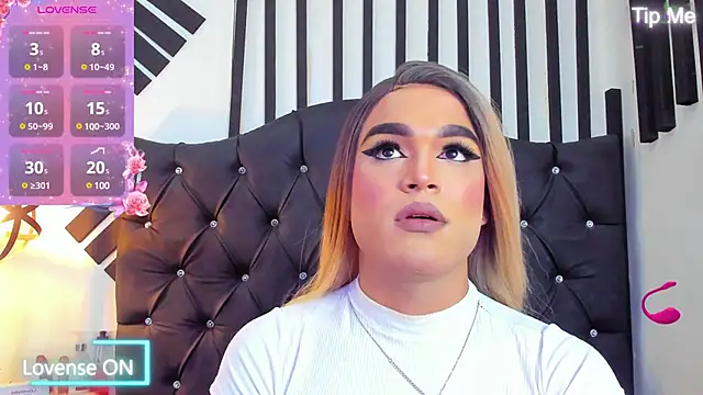 Snapshot of AllisonsweetZ chatting on February 28, 7:56 pm AllisonsweetZ online show from February 28, 7:56 pm