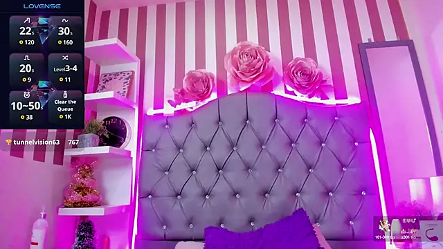 Snapshot of AllisonsweetZ chatting on March 9, 7:26 pm AllisonsweetZ online show from March 9, 7:26 pm