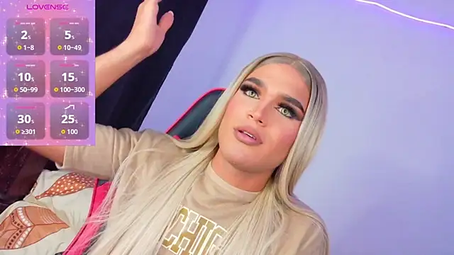 Snapshot of AllisonsweetZ chatting on November 25, 4:23 am AllisonsweetZ online show from November 25, 4:23 am