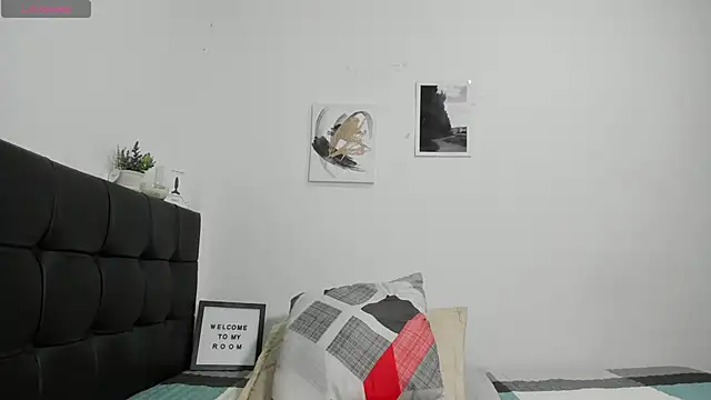 RoddyRich11 online show from January 17, 12:42 pm