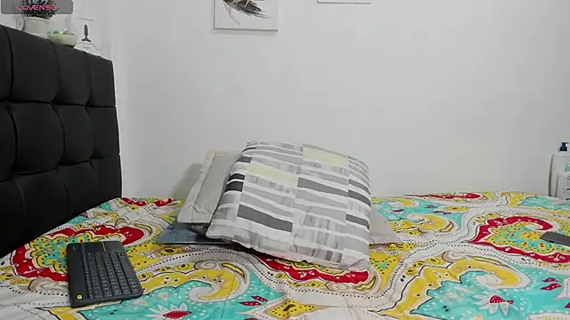 RoddyRich11 online show from February 24, 2:37 pm