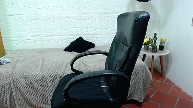 jhoellx online show from January 26, 6:37 pm