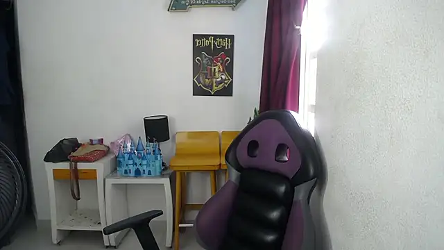 diabla sexyboobs online show from September 16, 8:10 pm