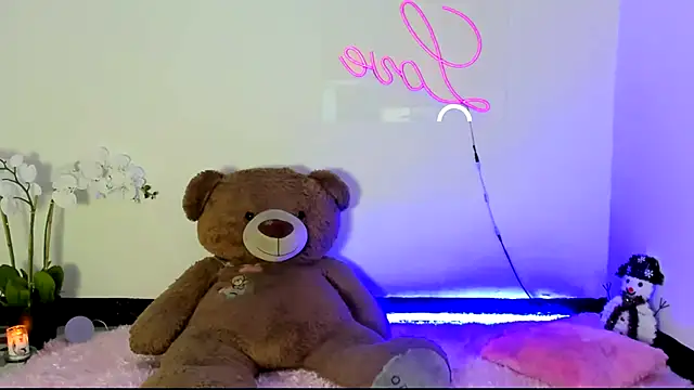 kendal scott1 online show from January 2, 10:11 pm