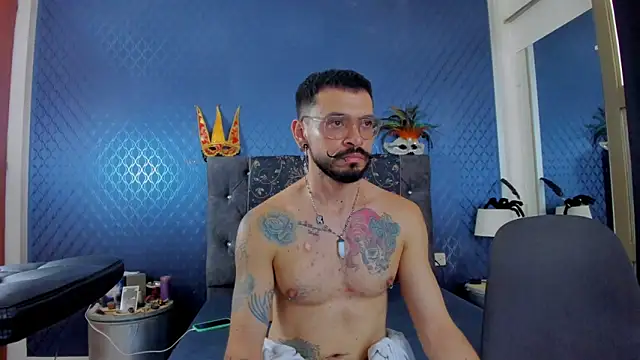 Snapshot of leondevereda chatting on January 31, 8:12 pm leondevereda online show from January 31, 8:12 pm