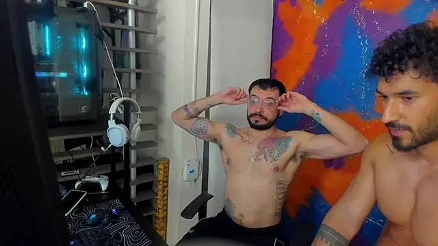 Snapshot of leondevereda chatting on September 26, 1:20 am leondevereda online show from September 26, 1:20 am