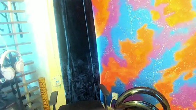 Snapshot of leondevereda chatting on October 14, 8:53 pm leondevereda online show from October 14, 8:53 pm