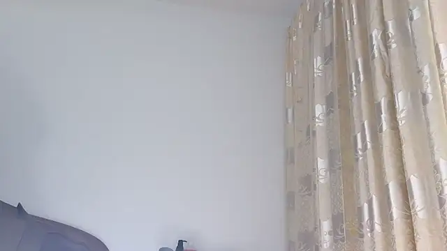 Krismil3 online show from January 6, 4:58 am