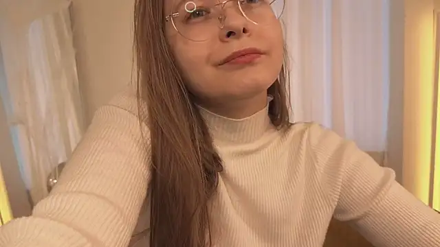 Snapshot of CassieCool chatting on November 2, 12:40 pm CassieCool online show from November 2, 12:40 pm