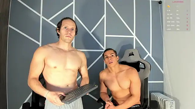 Snapshot of ianandjosephx chatting on December 9, 2:28 pm ianandjosephx online show from December 9, 2:28 pm