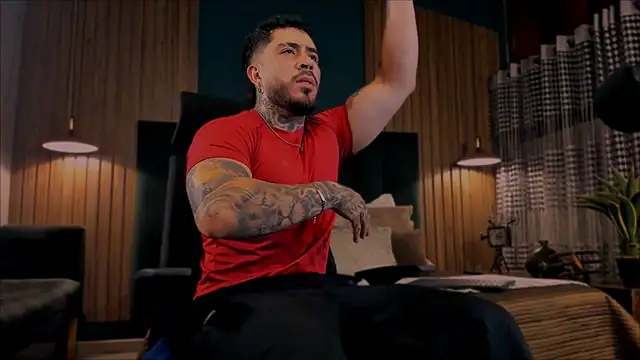 LeoSalvatore  online show from February 6, 3:37 am