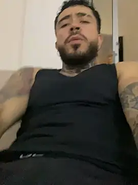 LeoSalvatore  online show from March 20, 4:40 am