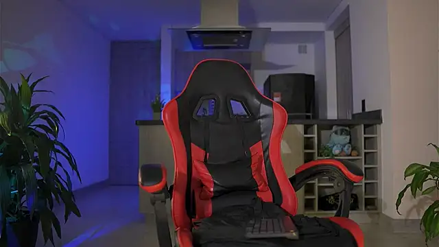 LeoSalvatore  online show from September 9, 3:39 am