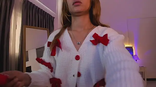 Tamy edwards online show from September 19, 7:58 pm