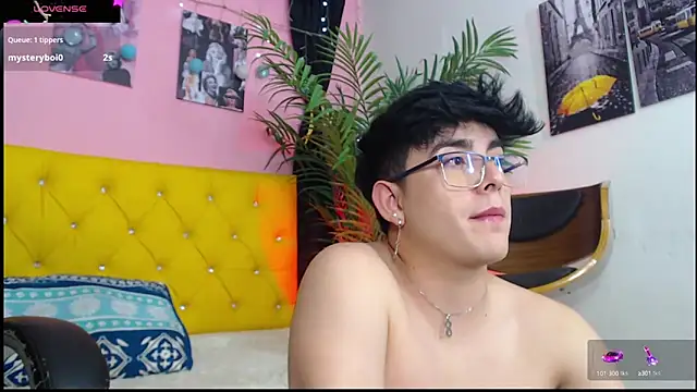 nolan twink1 online show from January 9, 8:44 pm