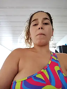 LaurenWelly  online show from March 17, 8:40 pm