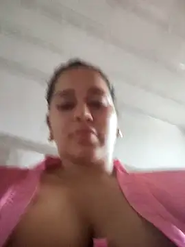 LaurenWelly  online show from September 18, 9:50 pm