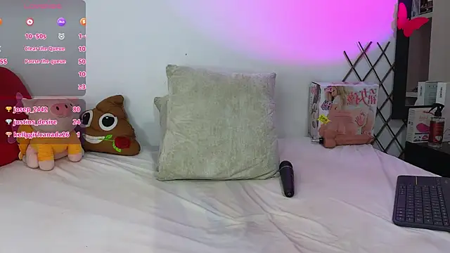 milky  boy  online show from March 20, 7:25 am