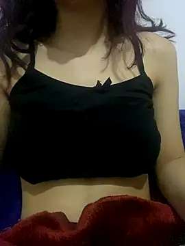 Snapshot of Farawla1237 chatting on September 27, 1:05 pm Farawla1237 online show from September 27, 1:05 pm