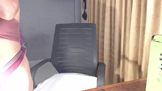 SusanLeroy online show from November 28, 9:23 am