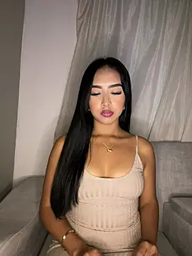 SOPHIACANDY19  online show from February 27, 12:21 am