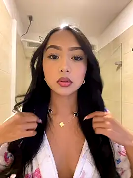 SOPHIACANDY19  online show from November 8, 11:03 pm