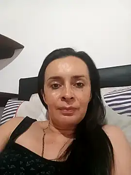 Samantha Sullivan  online show from December 5, 2:31 am