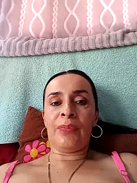 Samantha Sullivan  online show from October 26, 9:10 pm