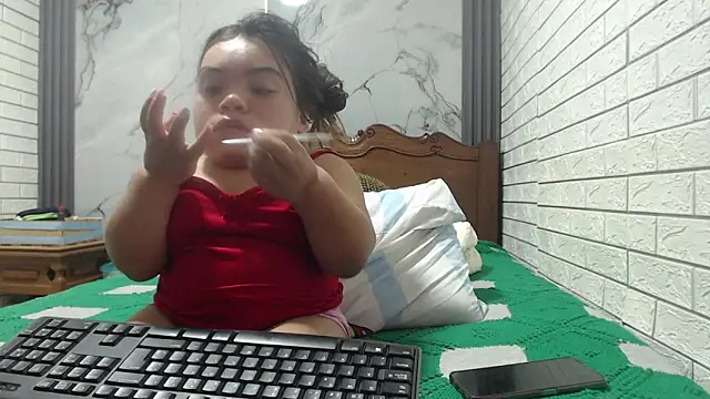 Michelle Brooks online show from January 31, 7:18 am