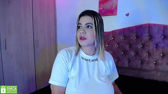 Snapshot of Candy_sr chatting on March 13, 3:39 pm Candy sr online show from March 13, 3:39 pm