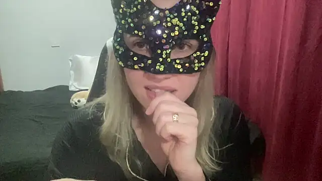 Akasha 007 online show from December 7, 11:34 pm