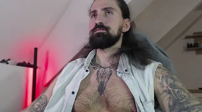 MateoHunk online show from February 10, 8:00 pm