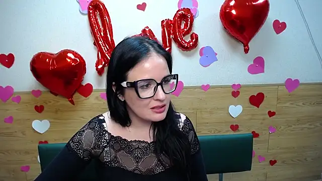 Snapshot of TayaBoret chatting on February 3, 12:47 am TayaBoret online show from February 3, 12:47 am