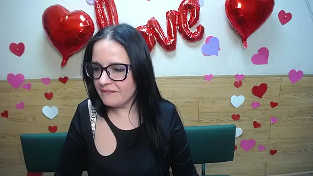 Snapshot of TayaBoret chatting on February 11, 3:29 am TayaBoret online show from February 11, 3:29 am