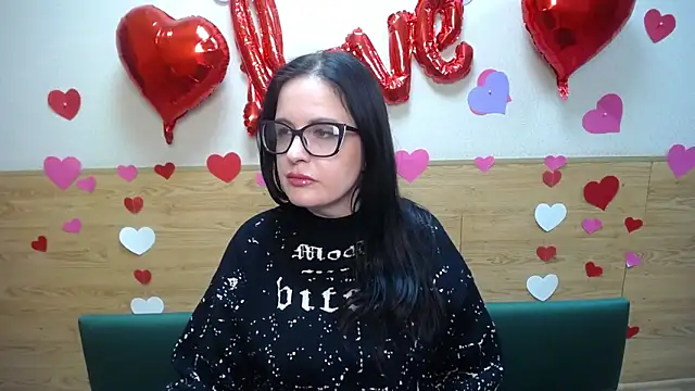 Snapshot of TayaBoret chatting on February 15, 6:23 pm TayaBoret online show from February 15, 6:23 pm