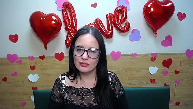 Snapshot of TayaBoret chatting on February 18, 3:21 am TayaBoret online show from February 18, 3:21 am