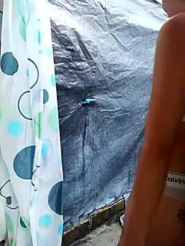 Kenia Moreno1 online show from December 17, 2:23 pm