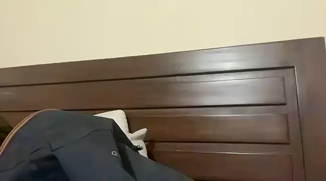 coolboy6566 online show from December 22, 12:07 am