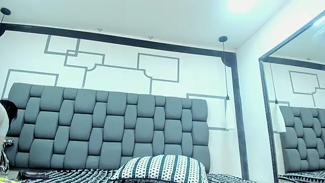 Jade squirtt online show from January 15, 11:00 am