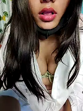 Snapshot of Reena_Singh53 chatting on February 23, 5:12 am Reena Singh53 online show from February 23, 5:12 am